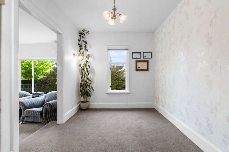 37 Birchfield Avenue Dallington_10