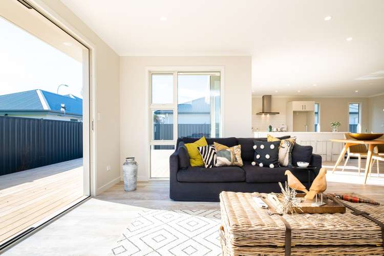 12a Burness Road Greenmeadows_9