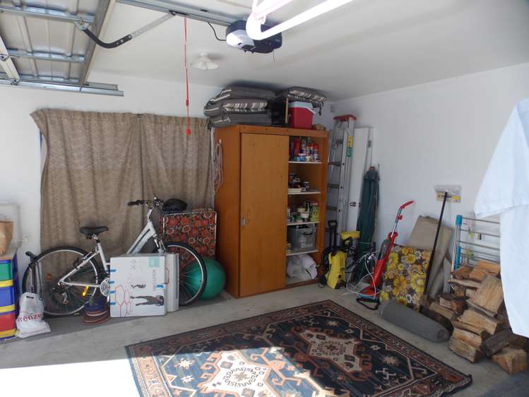 32 Somerset Crescent Highbury_22