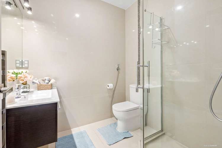 9 Ian Gordon Lane Orewa_17