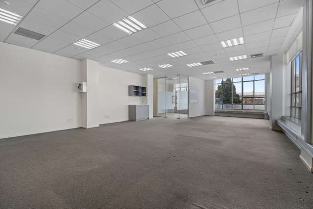 2nd Floor/149 Alexandra Street Hamilton Central_1