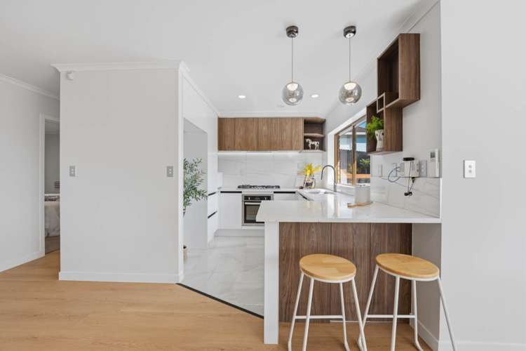 8 Caldecote Place Flat Bush_10