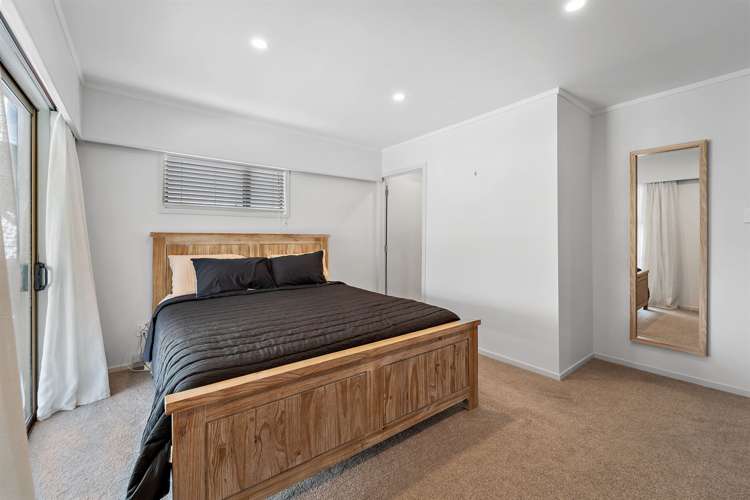 9b Centreway Road Orewa_23