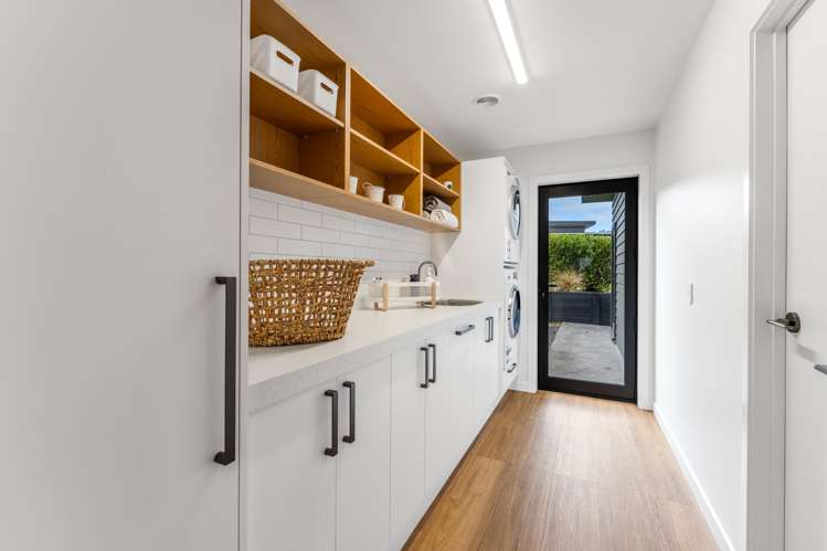 53 Heathfield Drive Mosgiel_31
