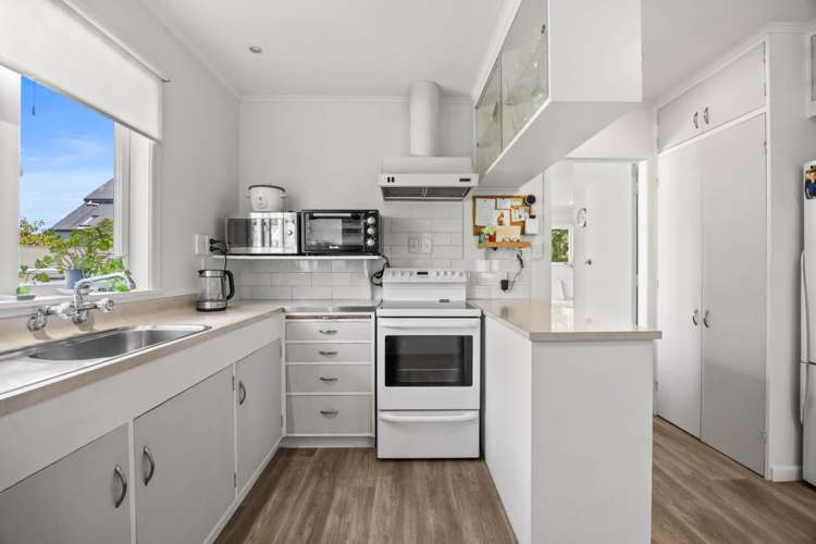 1/414 East Coast Road Mairangi Bay_11