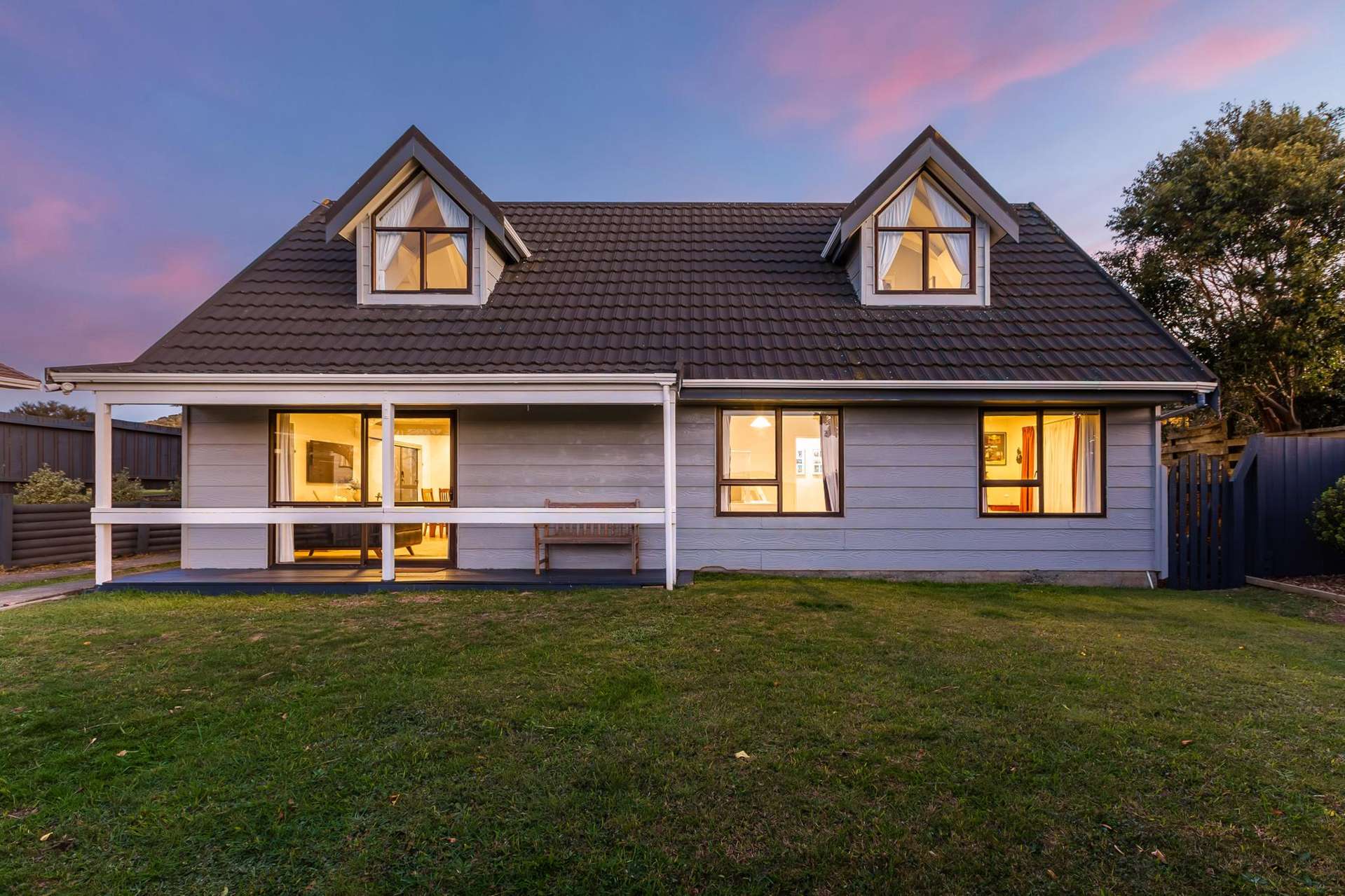 23 James Cook Drive Whitby_0