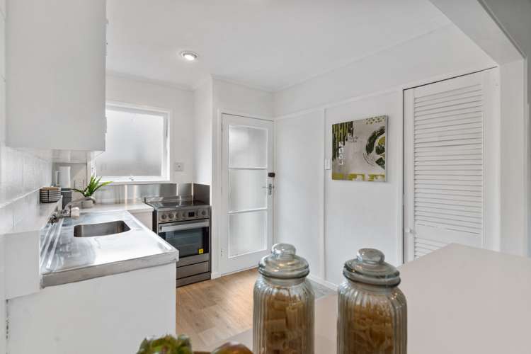 2/54 Symonds Street Onehunga_7