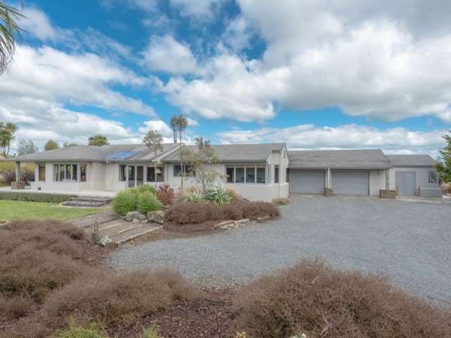 54 Kentucky Road Karapiro_1