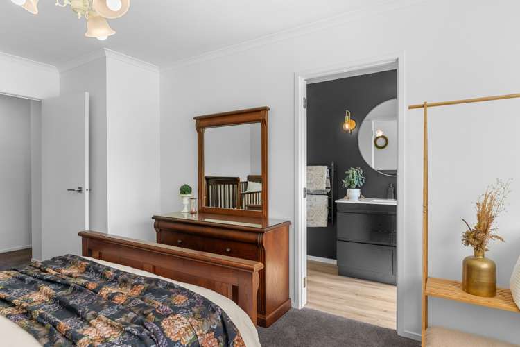 5 Skelton Crescent Paparoa_15