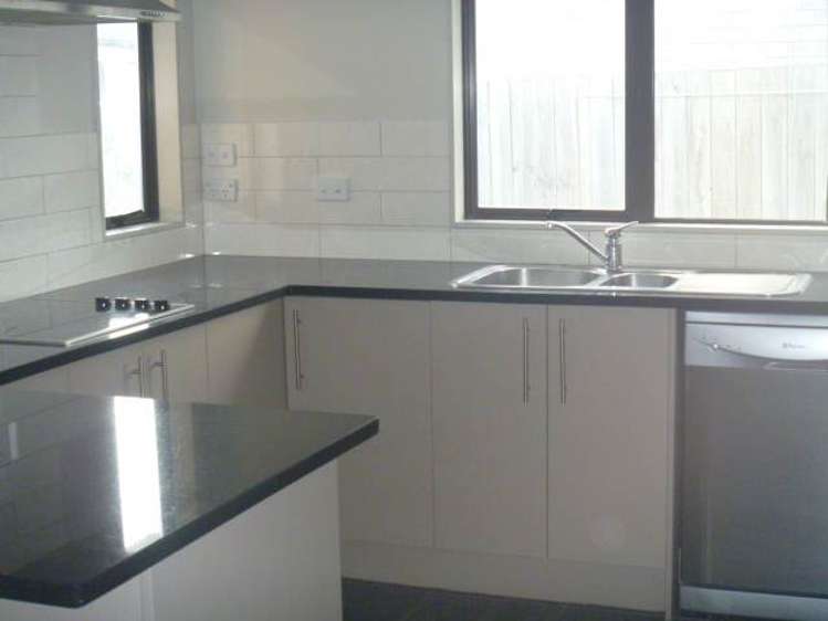 66 Kirikiri Drive Papakura_17