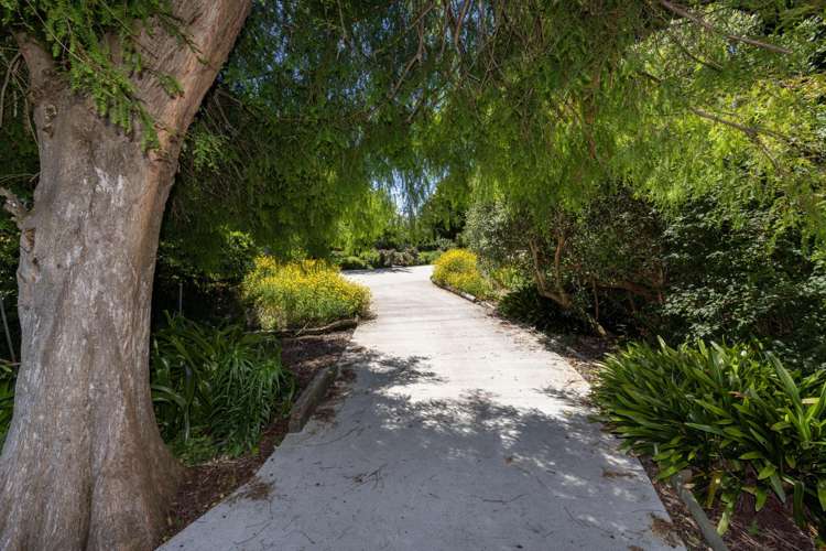 90-92 Kiwi Road Raumati Beach_1