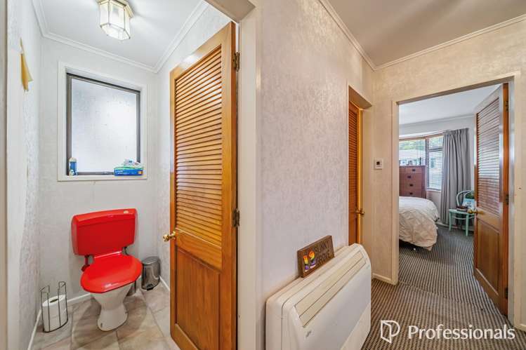 13 Sunny Grove Wainuiomata_17