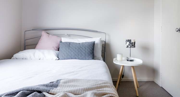 85 Laingholm Drive Laingholm_14