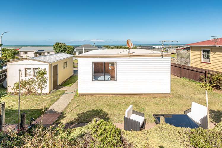 22 Okiwa Terrace Waiinu Beach_16