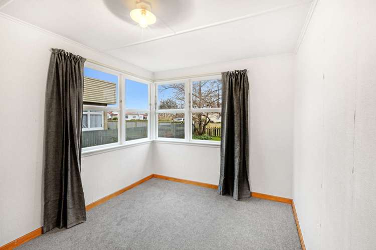 28 Helena Street Lumsden_15