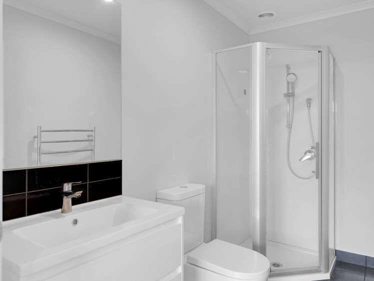 31 Waruhia Crescent Rototuna North_8