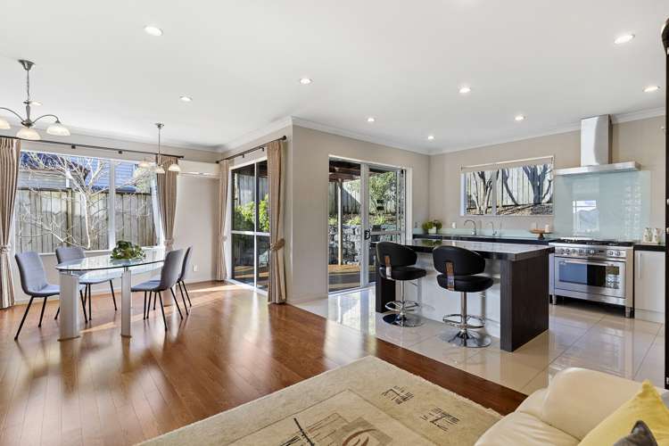 86 Coachman Drive Flat Bush_6