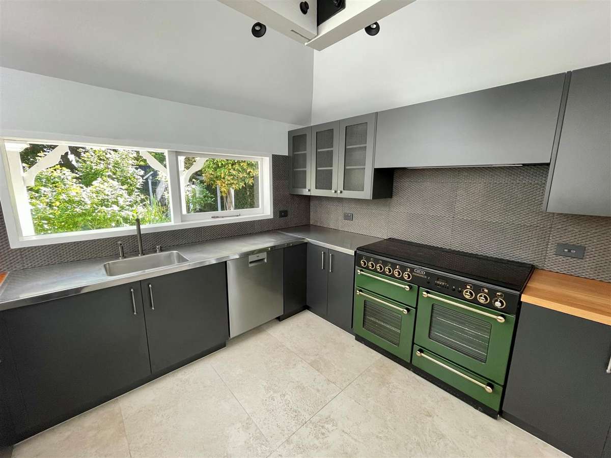 15 Worcester Boulevard_2