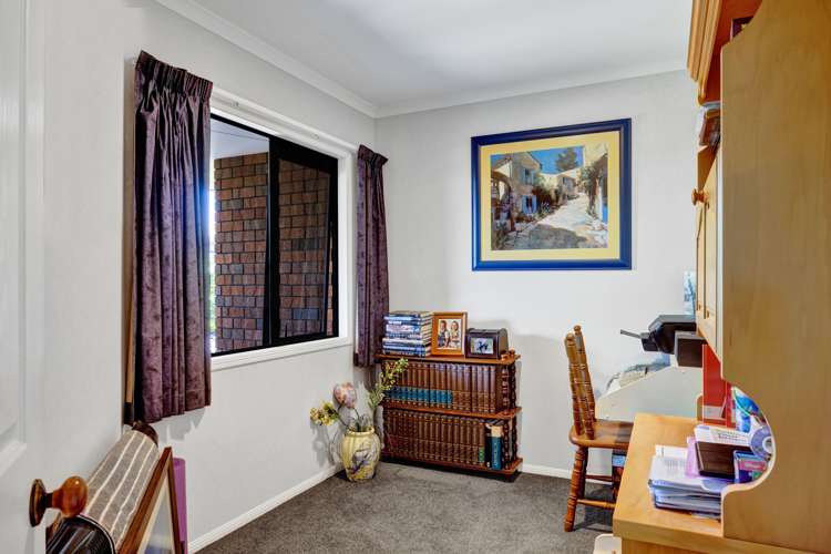 36 Camberwell Road Hawera_15