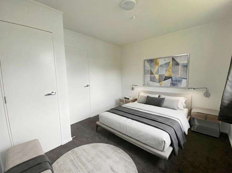 32 Memorial Drive 11618_5