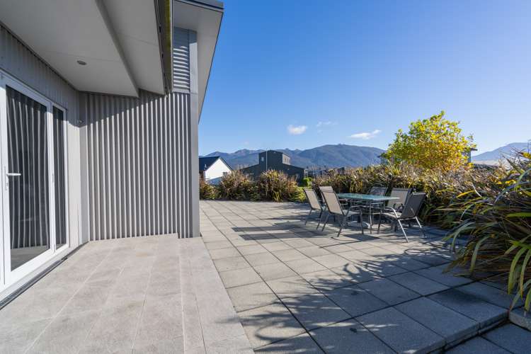 37 Cunaris Way Te Anau_17