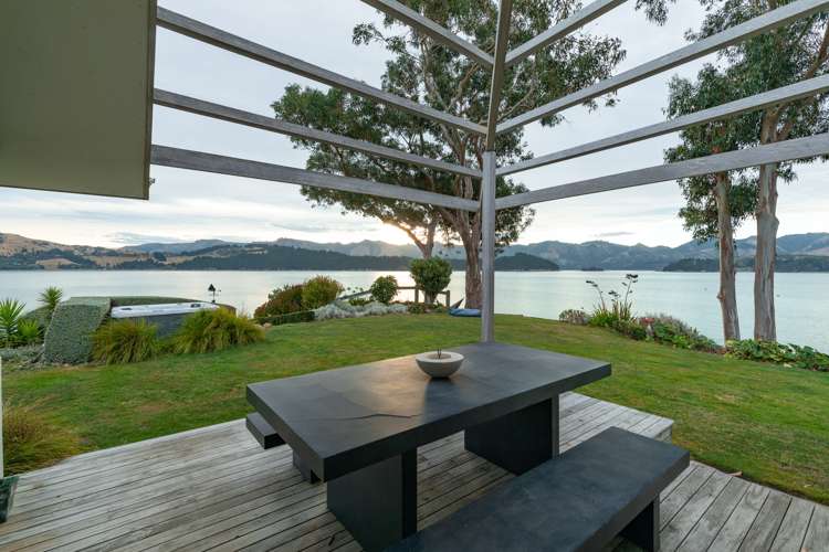 425 Marine Drive Charteris Bay_12