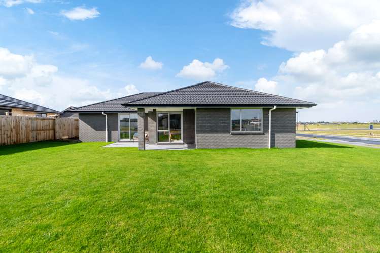 96 Kaurinui Crescent One Tree Point_21