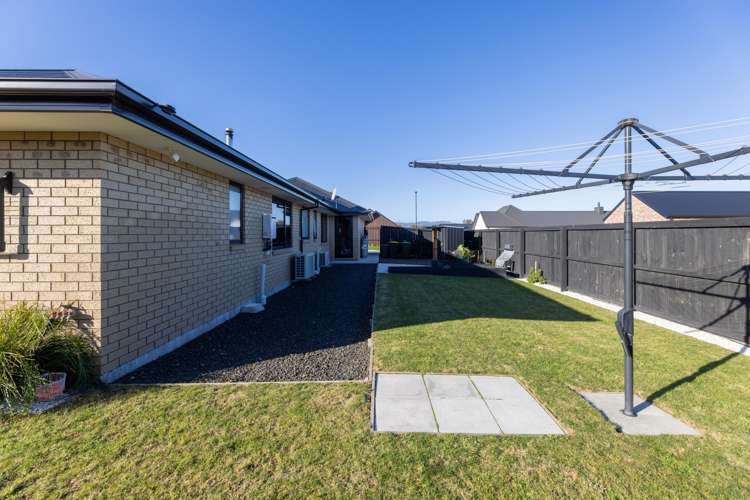 12 Monte Crescent Lincoln_16