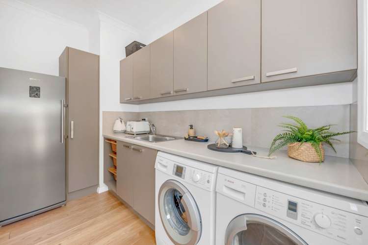 9 Intrepid Crescent Beachlands_48