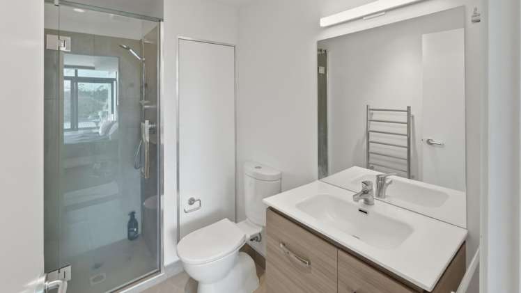  1E/30 Westward Ho Glen Eden_6