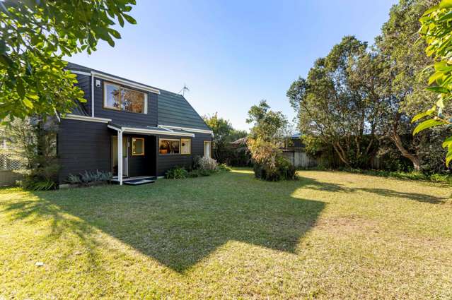 106 Avalon Place Whangamata_1