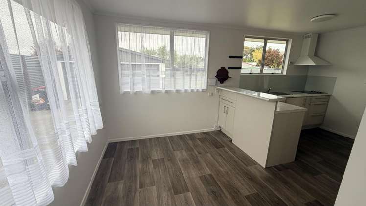 30 Cortes Crescent 10480_2