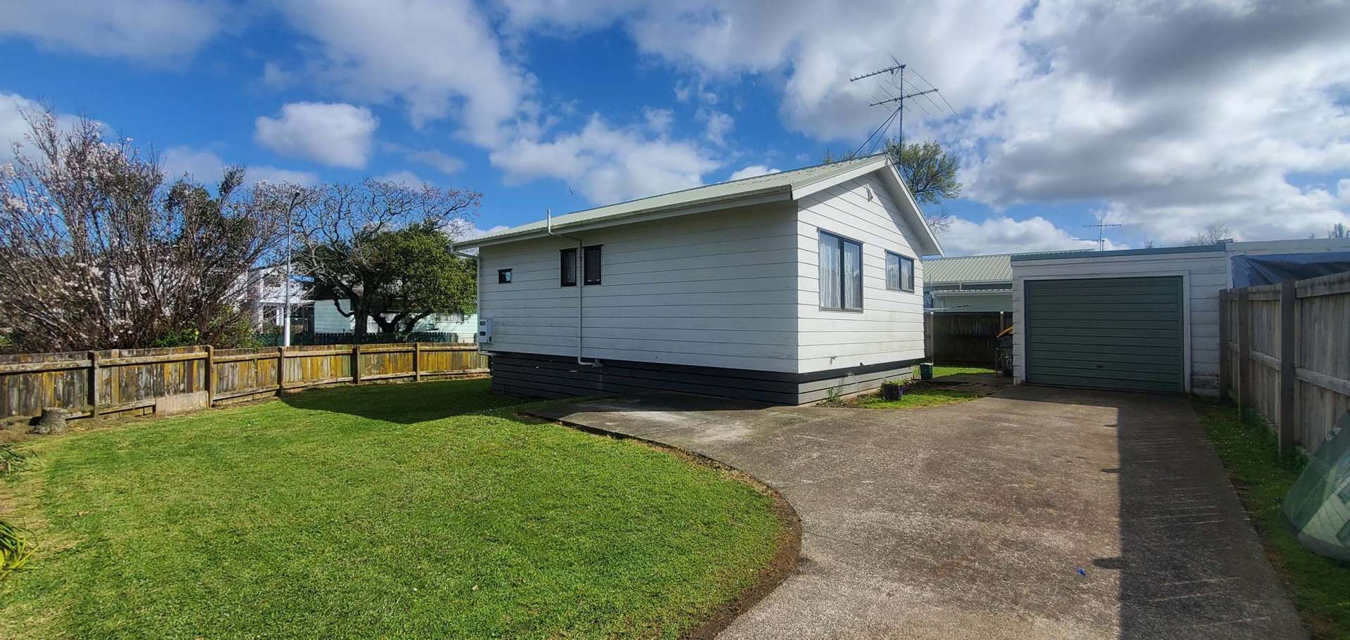 1 Wing Crescent Papakura_0