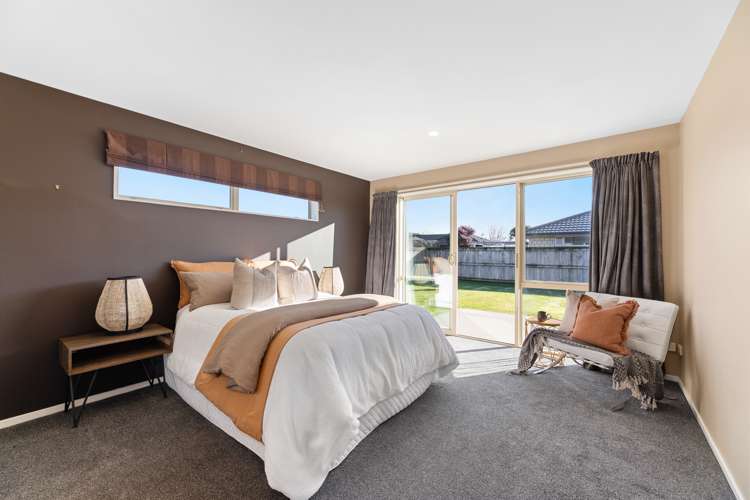 14 Avening Close Blenheim Central_14