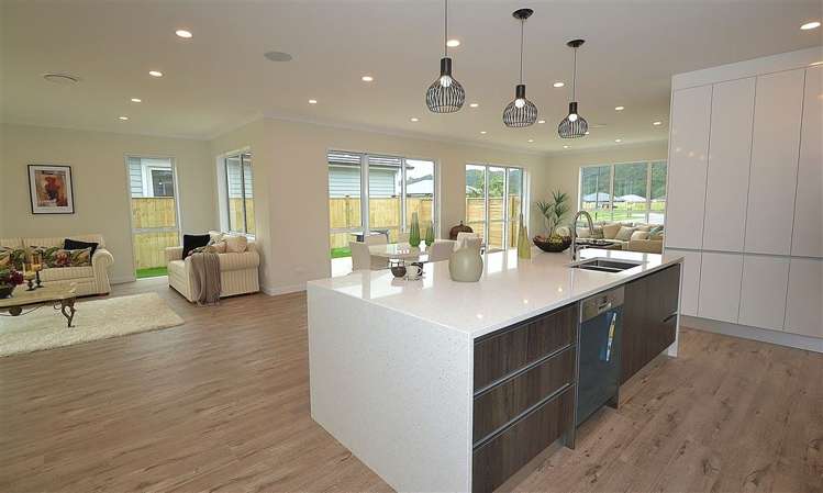 19 Bellamont Street Kumeu_22