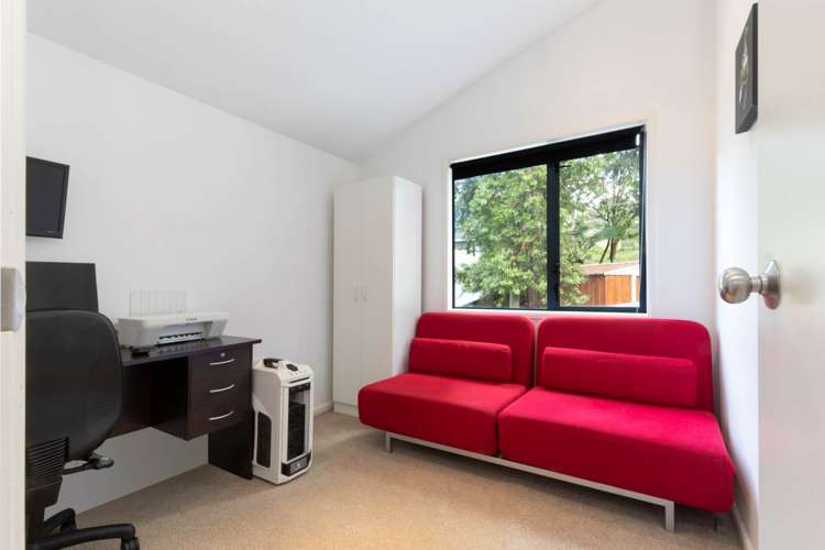 220 Woodlands Park Road Titirangi_11