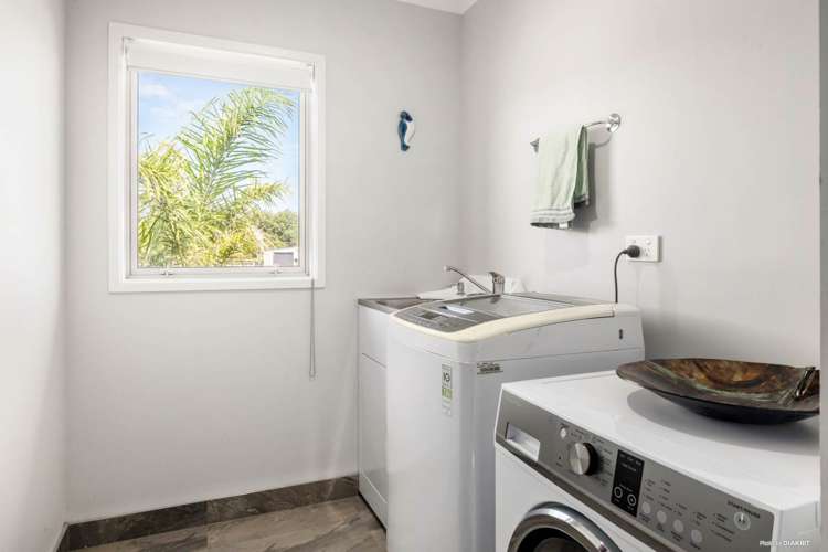 4 Allan Road Awhitu_13