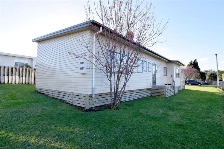 8 Daphne Road Tairua_15