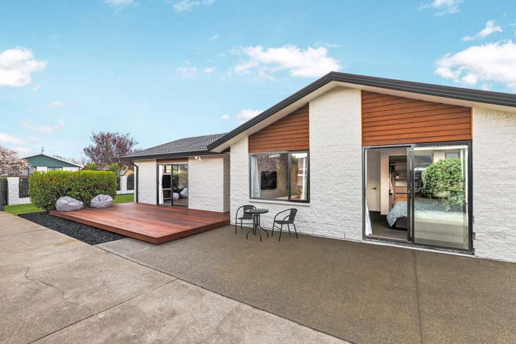 25 Greenock Street Redwood_19