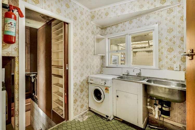 296 Shakespeare Street Cambridge_10