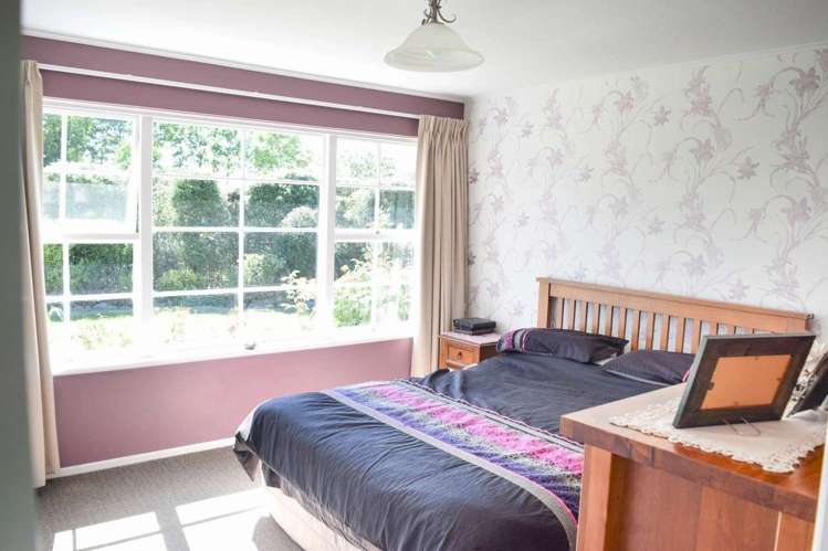 842 Oxford Road Fernside_8