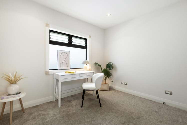 34 Browns Bay Road Rothesay Bay_23