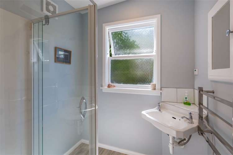 8 Lukes Road Little Akaloa_19