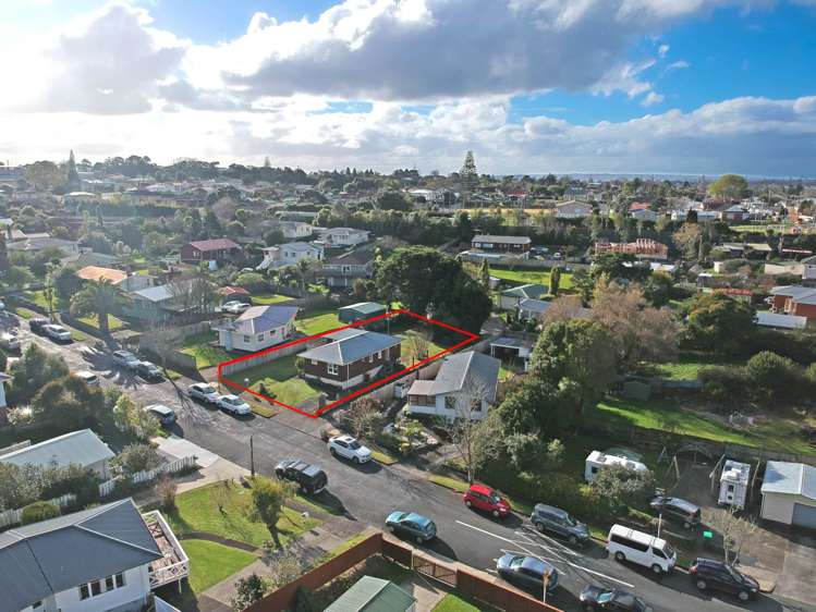 50 Tahi Terrace Glen Eden_15