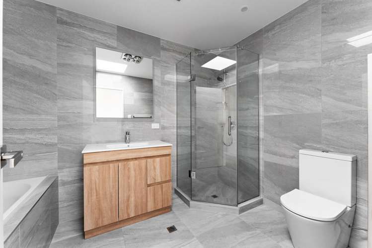 3/53 Aranui Road Mount Wellington_12