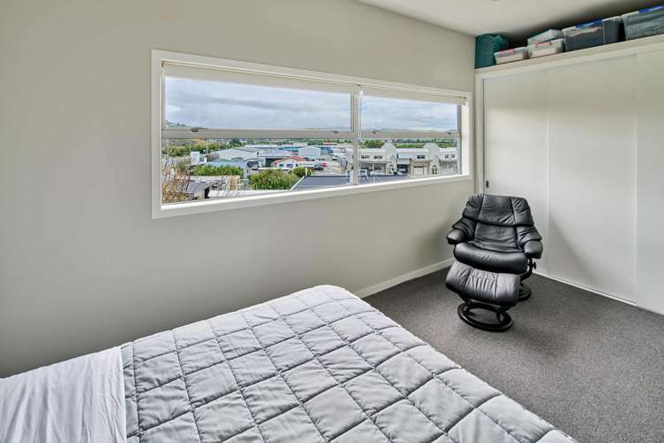 7/2 Northpoint Street Plimmerton_5