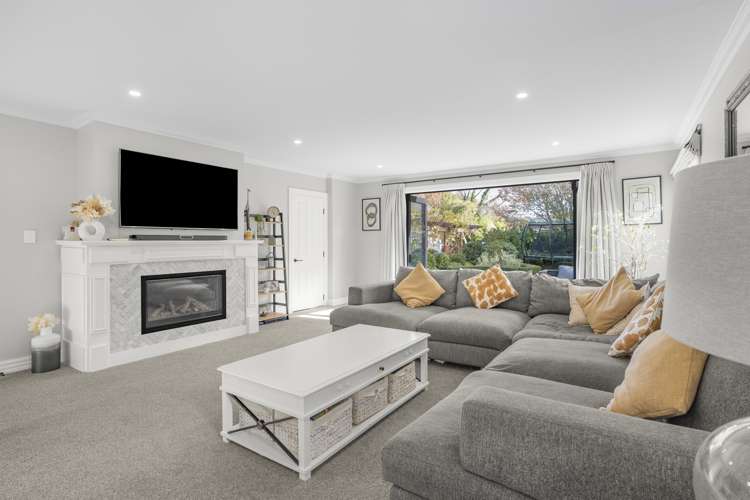 106 Barton Avenue Heretaunga_7