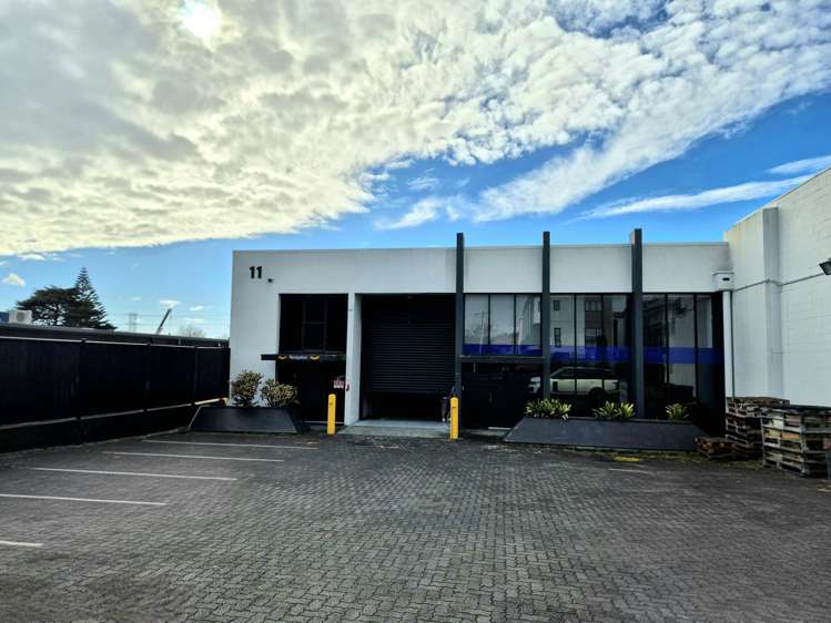 11 Binsted Road New Lynn_1