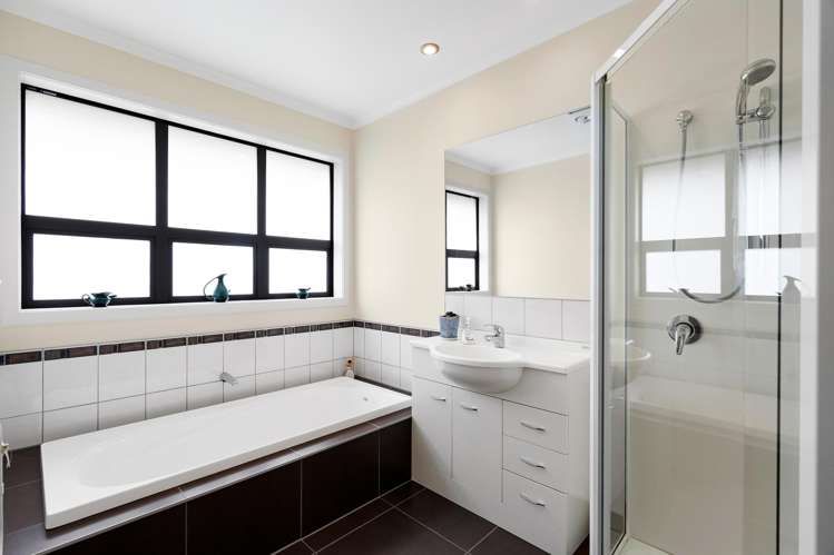 17 Northwood Avenue Mahora_11