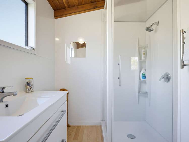 3B Cherry lane Acacia Bay_17